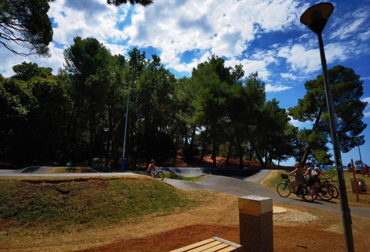 Stay In The Very Heart Of Porec - 50M To The Beach エクステリア 写真