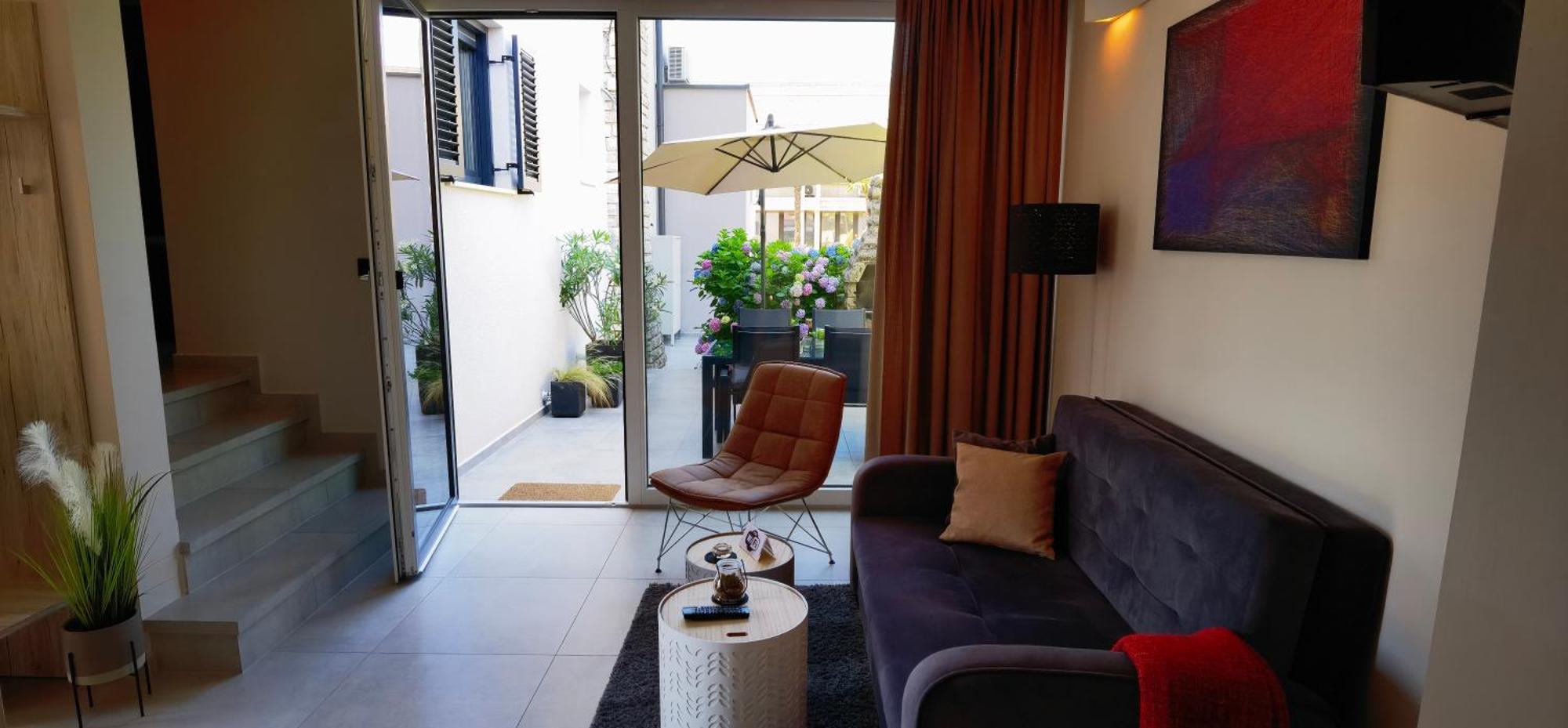Stay In The Very Heart Of Porec - 50M To The Beach エクステリア 写真